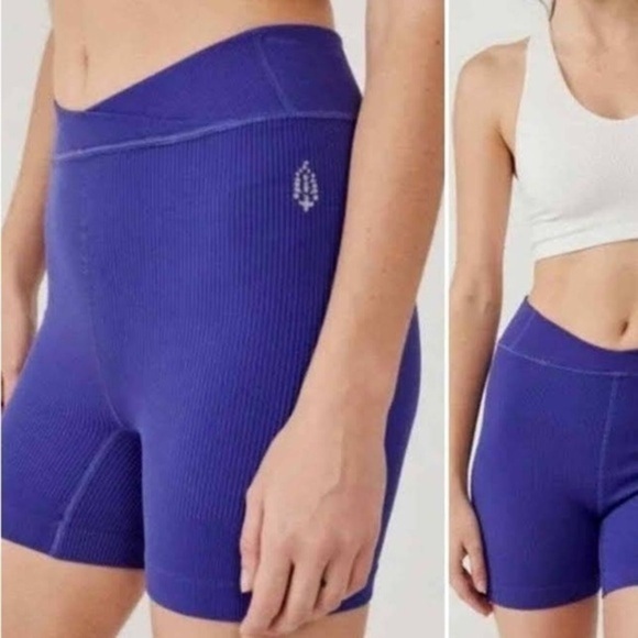 FP Movement Free Throw Shorts in Outer space
Purple Blue Ribbed Workout Shorts - Picture 1 of 7